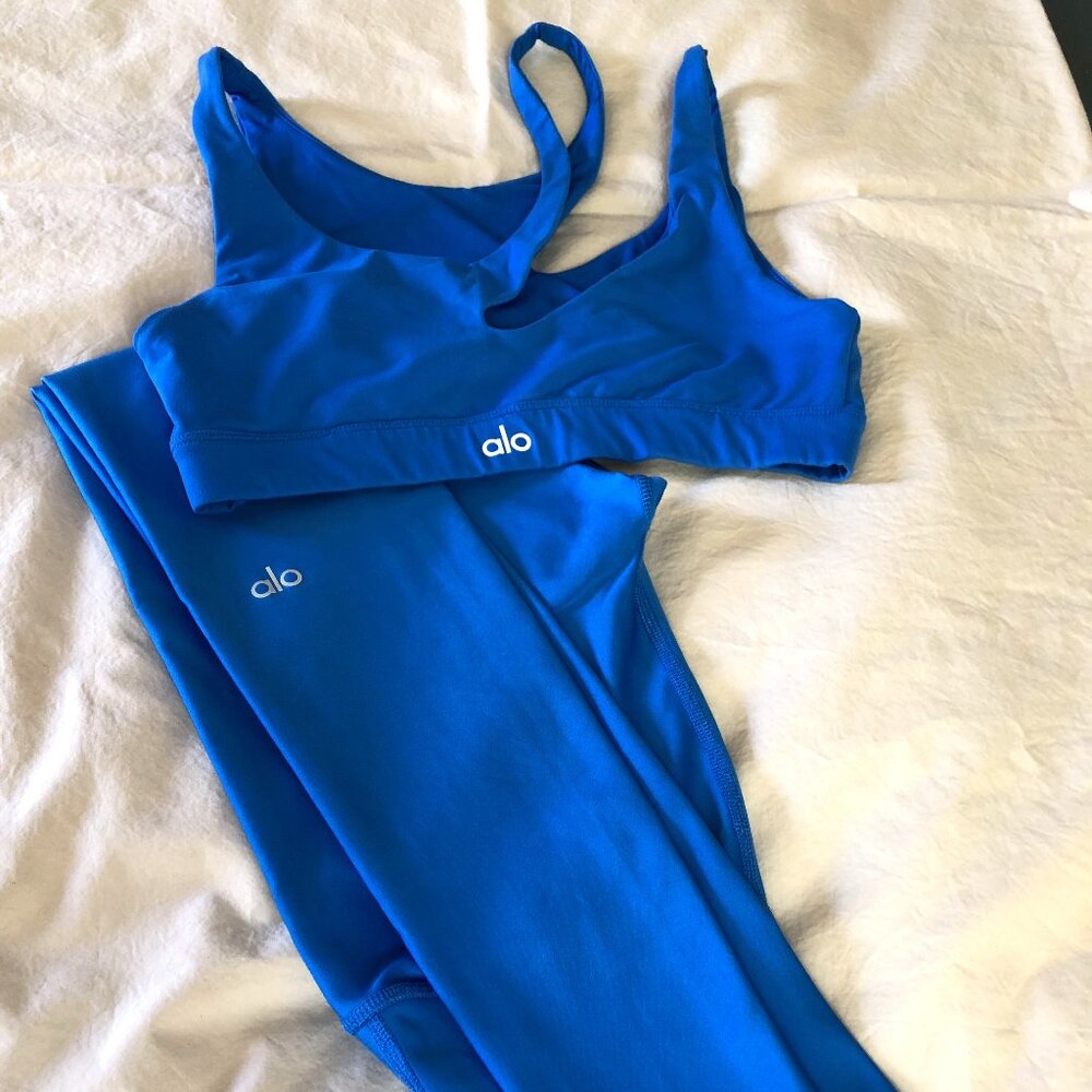 Alo Bright Blue 7/8 Air brush leggings & Sports Bra